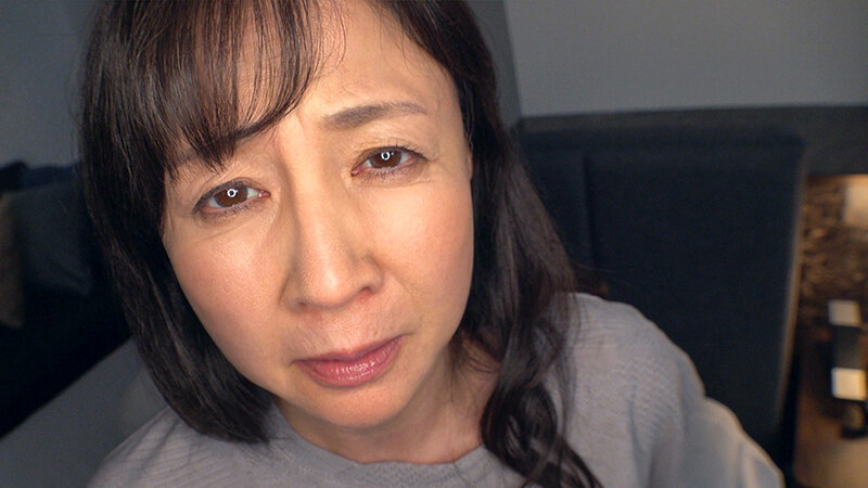 六十路青葉小夏の不安そうな顔