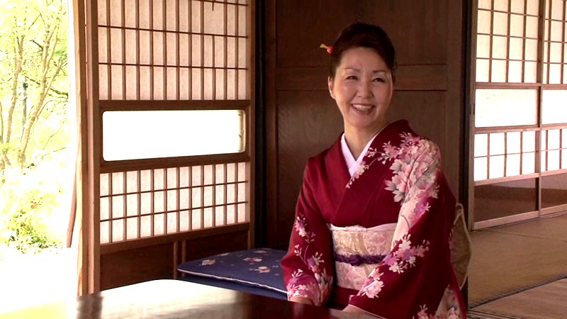 栃木の某老舗温泉女将がAVデビュー!! 野風あさみ 55歳のサンプル画像1