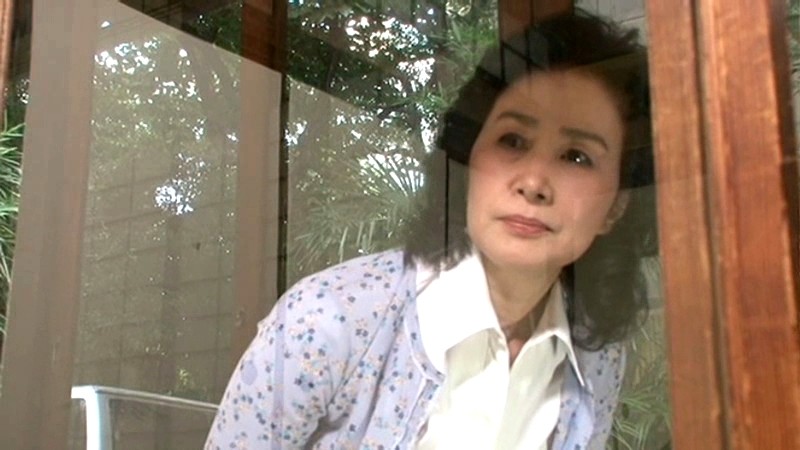 還暦誘母 石嶺悦子のサンプル画像1